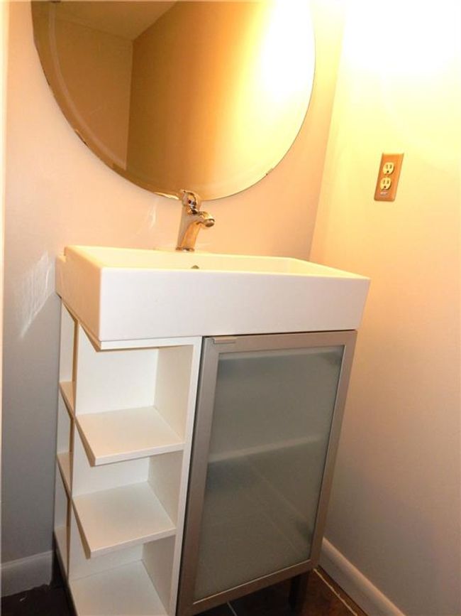 2058 Powers Ferry Trce Se, Condo with 2 bedrooms, 3 bathrooms and 2 parking in Marietta GA | Image 8
