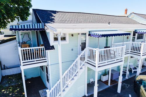 10-7 Bay Ave, Old Orchard Beach, ME, 04064-2609 | Card Image