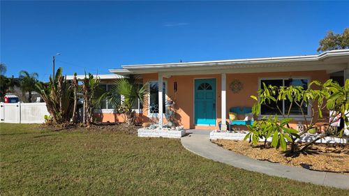 552 Trade Winds Dr, DUNEDIN, FL, 34698-2037 | Card Image