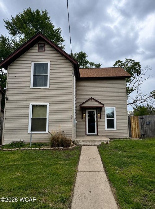 562 Wood St, Marion, OH, 43302-4740 | Card Image