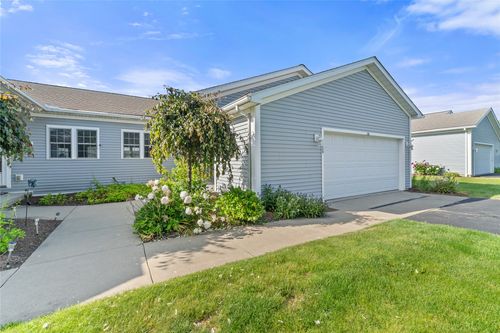 7556 Anchor Dr, Fairview, PA, 16415-1284 | Card Image