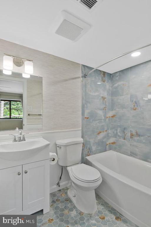 Residential in MANASSAS 4