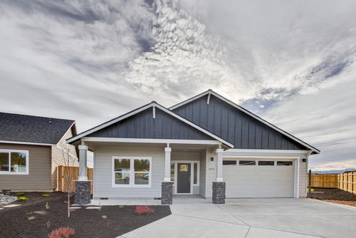 lot-45-4015 Sw 38th Pl, Redmond, OR, 97756-6023 | Card Image