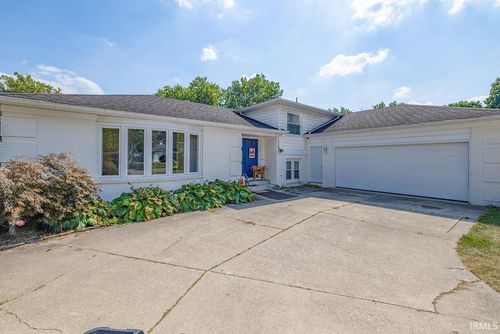 1632 Brookwood Dr, Elkhart, IN, 46514-4239 | Card Image