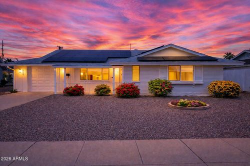 10136 W Desert Hills Dr, Sun City, AZ, 85351-3908 | Card Image