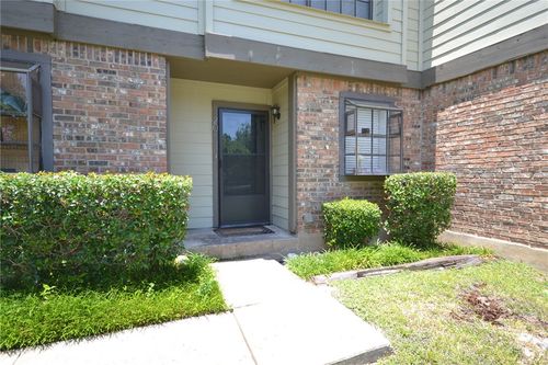 apt-20-1804 Capital Pkwy, Austin, TX, 78746-7654 | Card Image