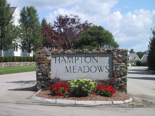 143 Hampton Mdws, Hampton, NH, 03842-1820 | Card Image