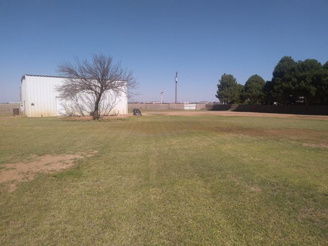 2108 Westside Dr, House other with 3 bedrooms, 2 bathrooms and 4 parking in Stanton TX | Image 46