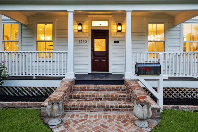 1343 Allston St, House other with 4 bedrooms, 4 bathrooms and 2 parking in Houston TX | Image 6