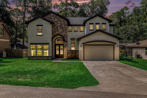 290 Apple Valley Dr, Panorama Village, TX, 77304-1290 | Card Image