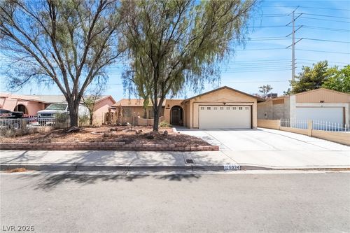 5034 Rappahanock St, Las Vegas, NV, 89122-7004 | Card Image