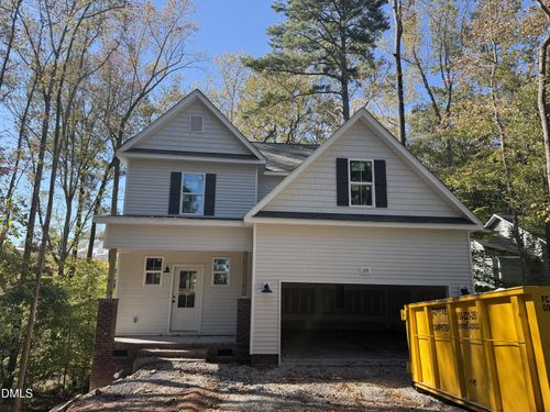 218 Hillcrest Ln, Clayton, NC, 27520-1819 | Card Image