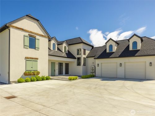315 Pugsley Pl Nw, East Wenatchee, WA, 98802-8040 | Card Image