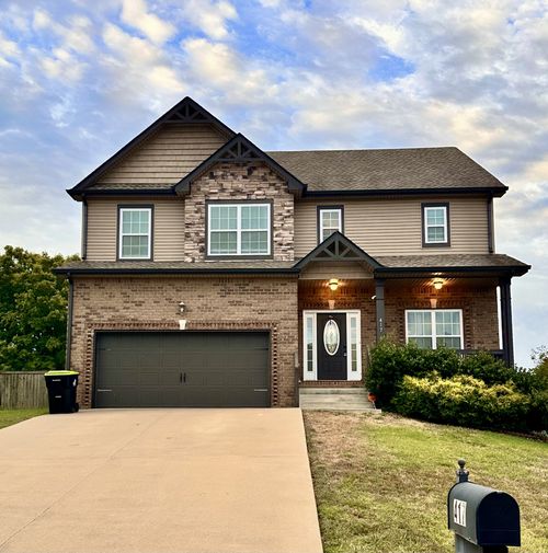 417 Sedgwick Ln, Clarksville, TN, 37043-6384 | Card Image