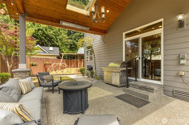 416 199 Th Pl Se, House other with 5 bedrooms, 3 bathrooms and 3 parking in Bothell WA | Image 34