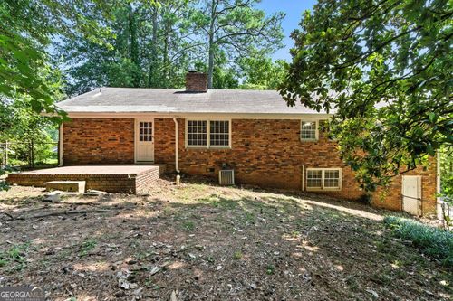 2511 Meadow Lark Dr, East Point, GA, 30344-4027 | Card Image