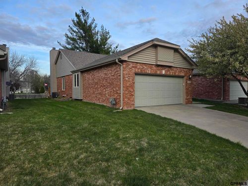 5820 Brittany Place, Lincoln, NE, 68516 | Card Image