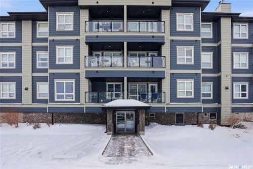 2105-104 Willis Cres, Saskatoon, SK, S7T0Y2 | Card Image