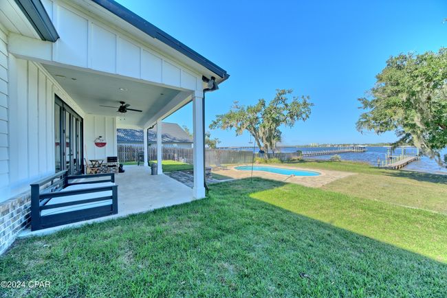 700 E 2 Nd St, House other with 4 bedrooms, 4 bathrooms and null parking in Lynn Haven FL | Image 78