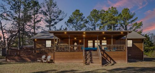 3879 County Road 4220, Commerce, TX, 75428-6121 | Card Image