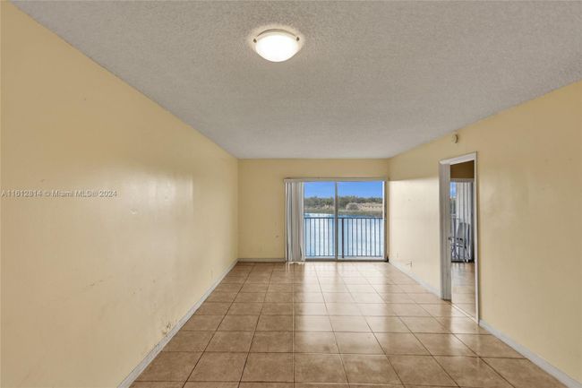 APT-506 - 8720 N Sherman Cir, Condo with 2 bedrooms, 2 bathrooms and null parking in Miramar FL | Image 9