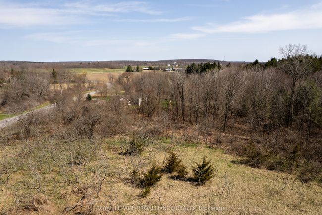 517 Downs Rd, Home with 0 bedrooms, 0 bathrooms and null parking in Quinte West ON | Image 18
