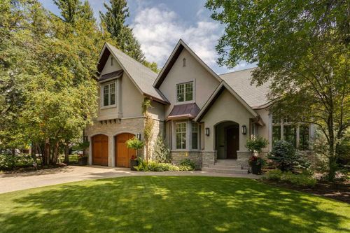 2704 Montcalm Crescent Sw, Calgary, AB, T2T3M6 | Card Image