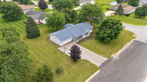 3207 S Flack Rd, Beloit, WI, 53511-1425 | Card Image