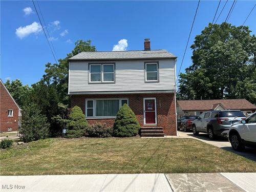 21021 Recher Ave, Euclid, OH, 44119-2443 | Card Image