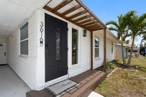 3616 Stardust Pl, Sarasota, FL, 34232-4758 | Card Image
