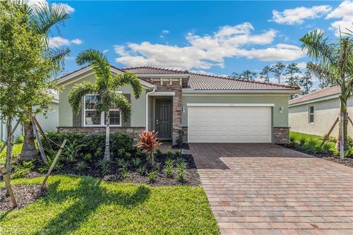 531 Spring Hill Lake Loop, CAPE CORAL, FL, 33993-4533 | Card Image