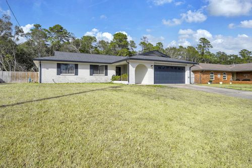 85 12th Ave, Shalimar, FL, 32579-1452 | Card Image