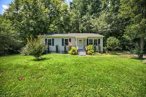 10424 Indian Rd, Gloucester, VA, 23061-2806 | Card Image