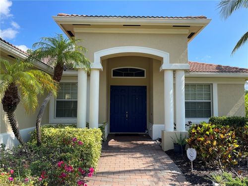 479 Saddlebrook Ln, NAPLES, FL, 34110-1379 | Card Image