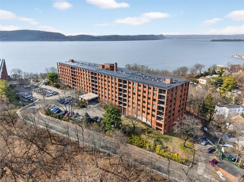 apt-2mm2-16 Rockledge Ave, Ossining, NY, 10562-6688 | Card Image
