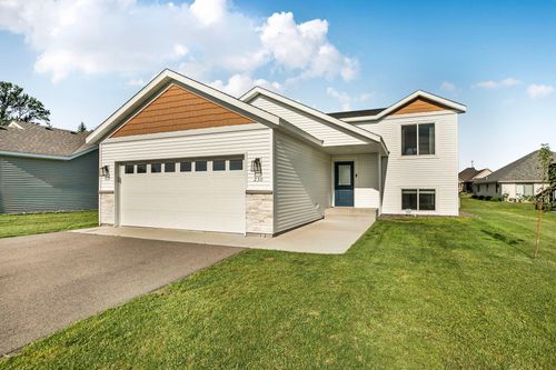 230 Pine Tree Rd, Litchfield, MN, 55355-4554 | Card Image