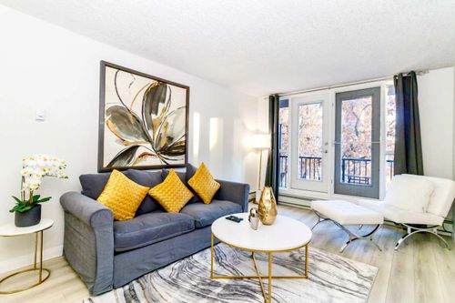 301-605 14 Ave Sw, Calgary, AB, T2R0M9 | Card Image