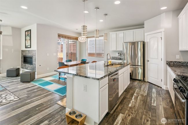 458 Sw 111 Th Pl, House other with 4 bedrooms, 3 bathrooms and 2 parking in Seattle WA | Image 10
