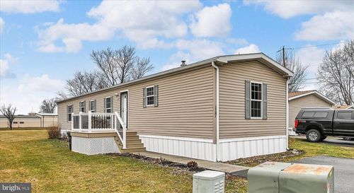 118-118 Mimosa Dr, YORK, PA, 17402-8657 | Card Image