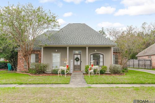 9160 Rue De Fluer, Denham Springs, LA, 70706-1509 | Card Image