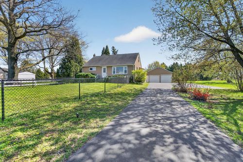 9509 60 Street, Kenosha, WI, 53144 | Card Image