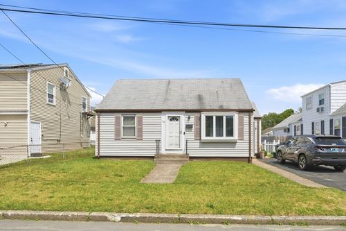 70 Jones Ave, Pawtucket, RI, 02861-4412 | Card Image