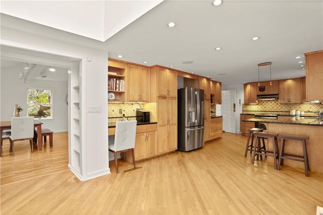 180 Bible St, House other with 4 bedrooms, 4 bathrooms and 2 parking in Cos Cob CT | Image 7