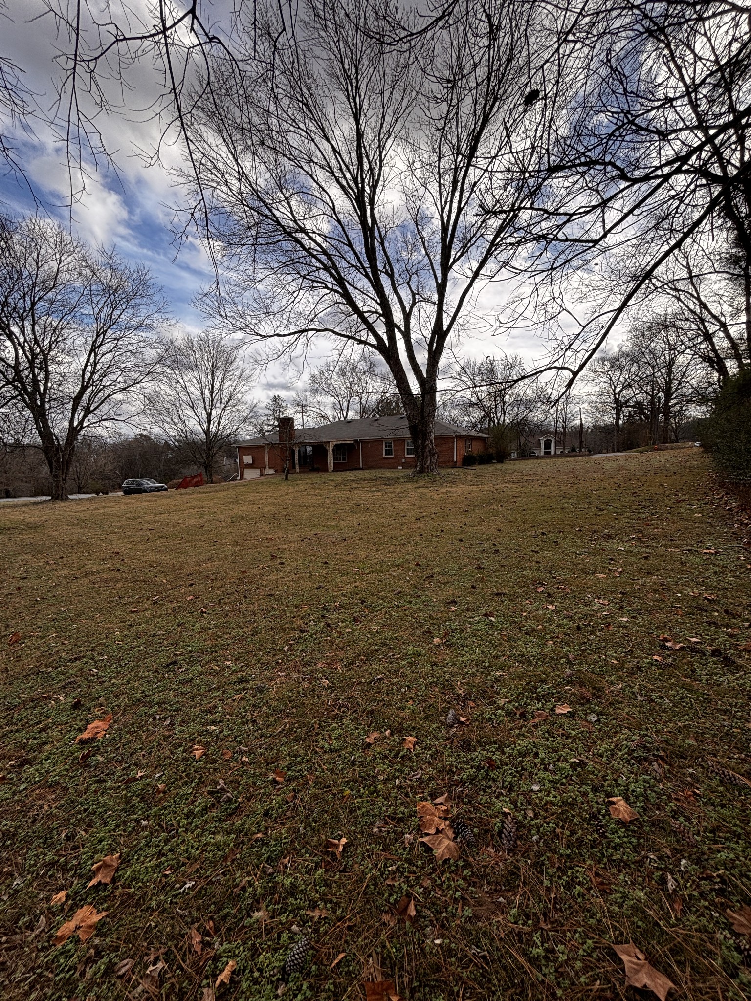 Land in Brentwood 5