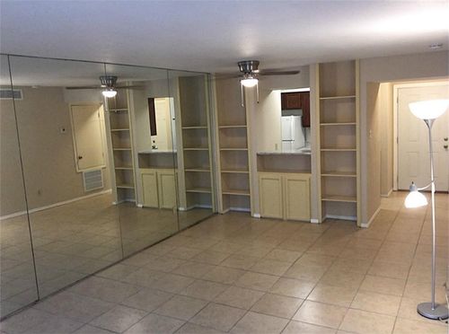 14-10075 Westpark Dr, Houston, TX, 77042-5903 | Card Image