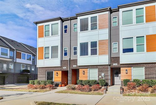 338 E Cama St, Charlotte, NC, 28217-1704 | Card Image