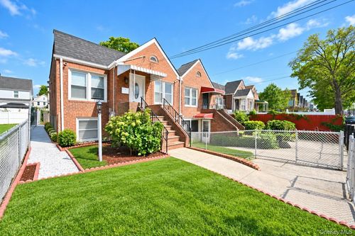 117-25 199th Street, New York, NY, 11412 | Card Image