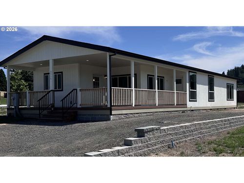 3715 Jones Loop, Hood River, OR, 97031-6402 | Card Image