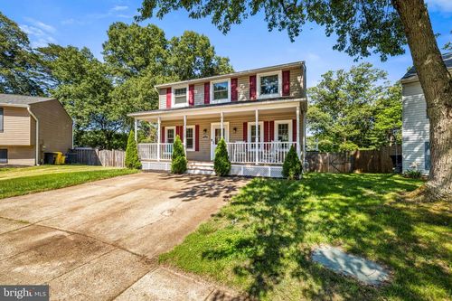 7825 Acorn Bank, PASADENA, MD, 21122-6317 | Card Image