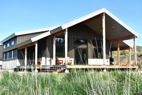 3 Grand Cedars Rd, Lander, WY, 82520-3226 | Card Image